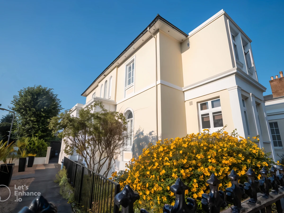 exterior-painting-cream-victorian-detached-durham-painters Period property in Lanchester, County Durham