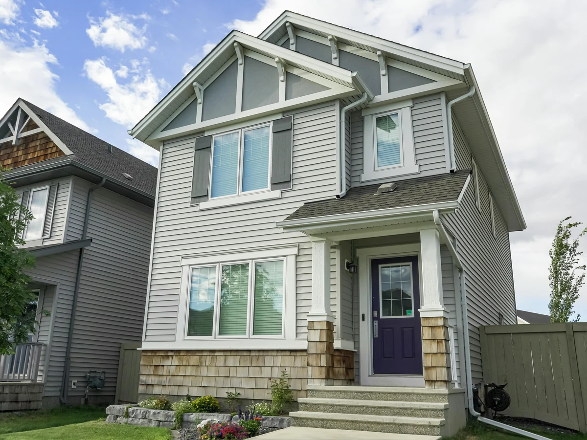 exterior-painting-suburban-house-exterior-durham-painters Suburban house exterior painting in Durham, freshly painted render and garage by Durham Painters